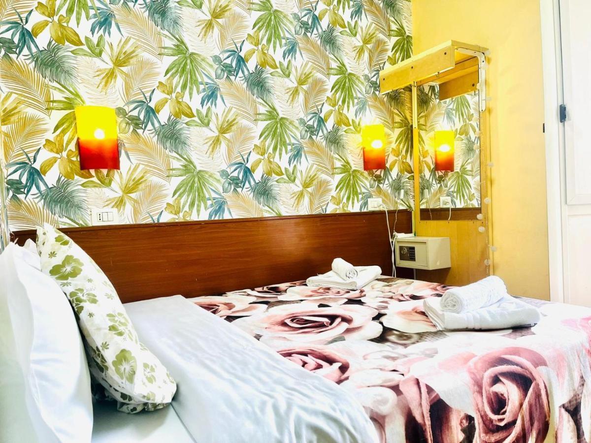 Green Guesthouse โรม ภายนอก รูปภาพ