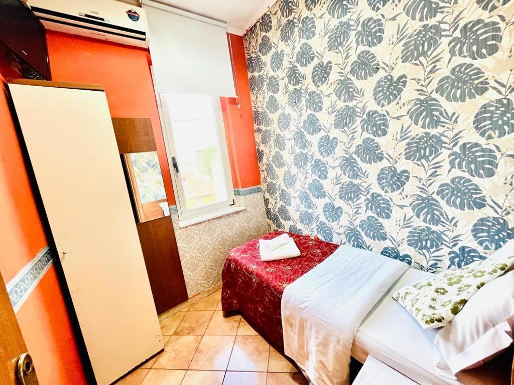 Green Guesthouse โรม ภายนอก รูปภาพ